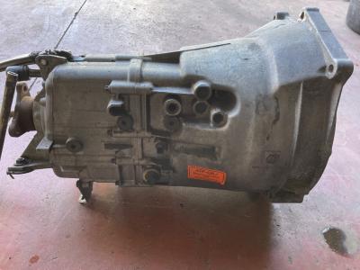 Ersatzteillos BMW 525TSD E34 Getriebe, Wellen, komplette Zentralwelle