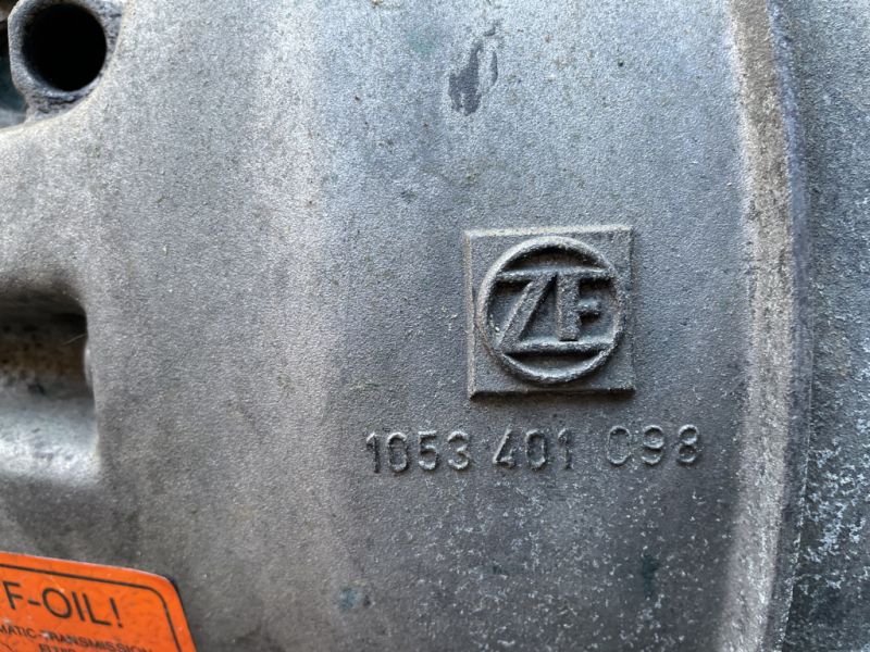 Ersatzteillos BMW 525TSD E34 Getriebe, Wellen, komplette Zentralwelle