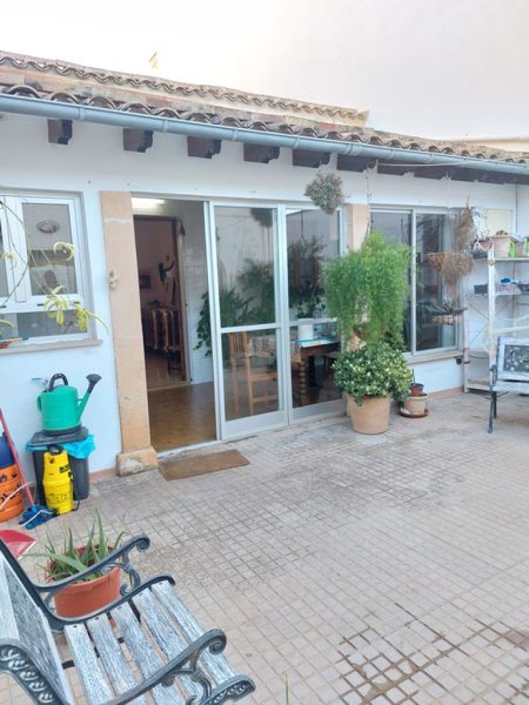 Es Trenc - Haus mit Genehmigung für 3 Stockwerke- erste Linie-