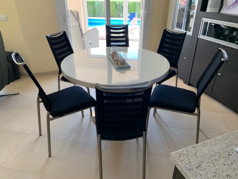 Mesa de comedor con 6 sillas, redonda, extensible, Venjakob