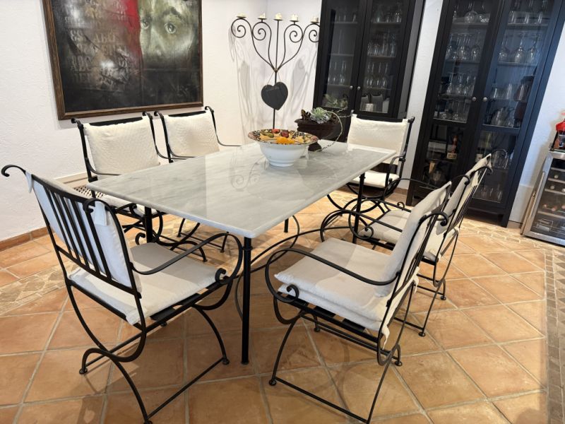 Mesa de comedor con 6 sillas en venta