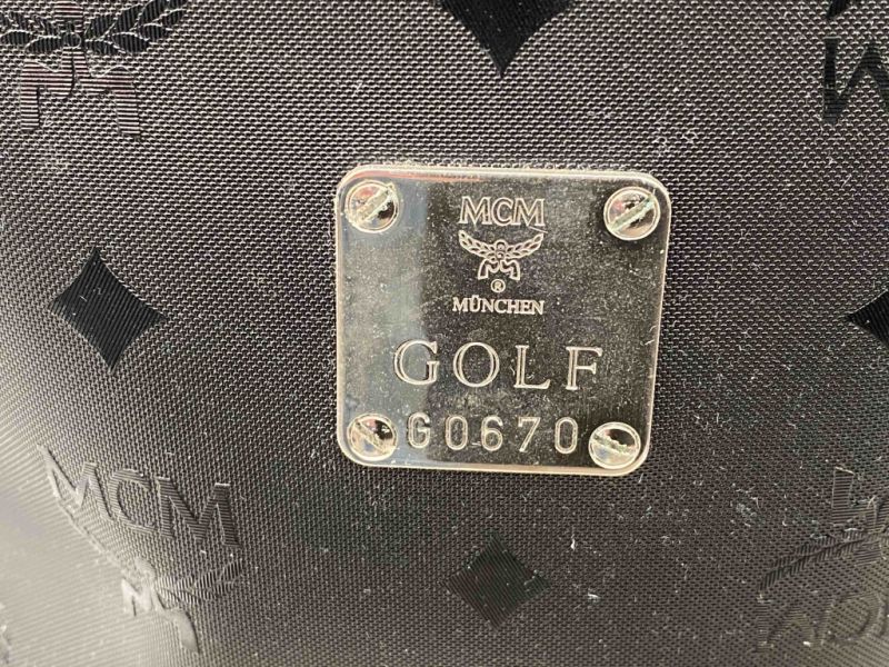 Exclusivo bolso de golf de diseño MCM