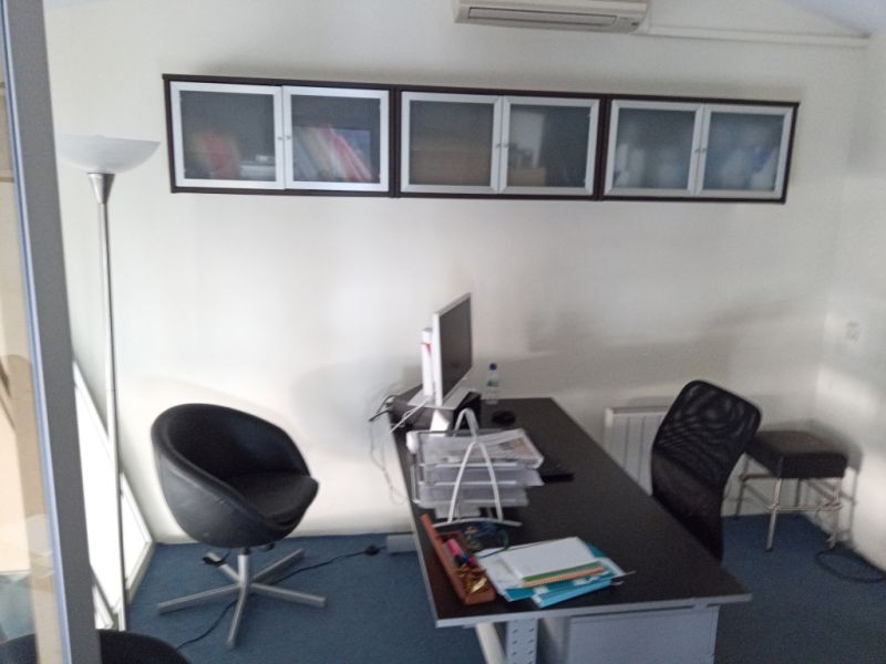 Existenz Yacht & Immobilien Broker Büro Werkstatt abzugeben