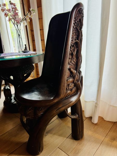 EXKLUSIV:   Massive Tropenholz Sitzgarnitur - 4 Stühle und 1 Tisch