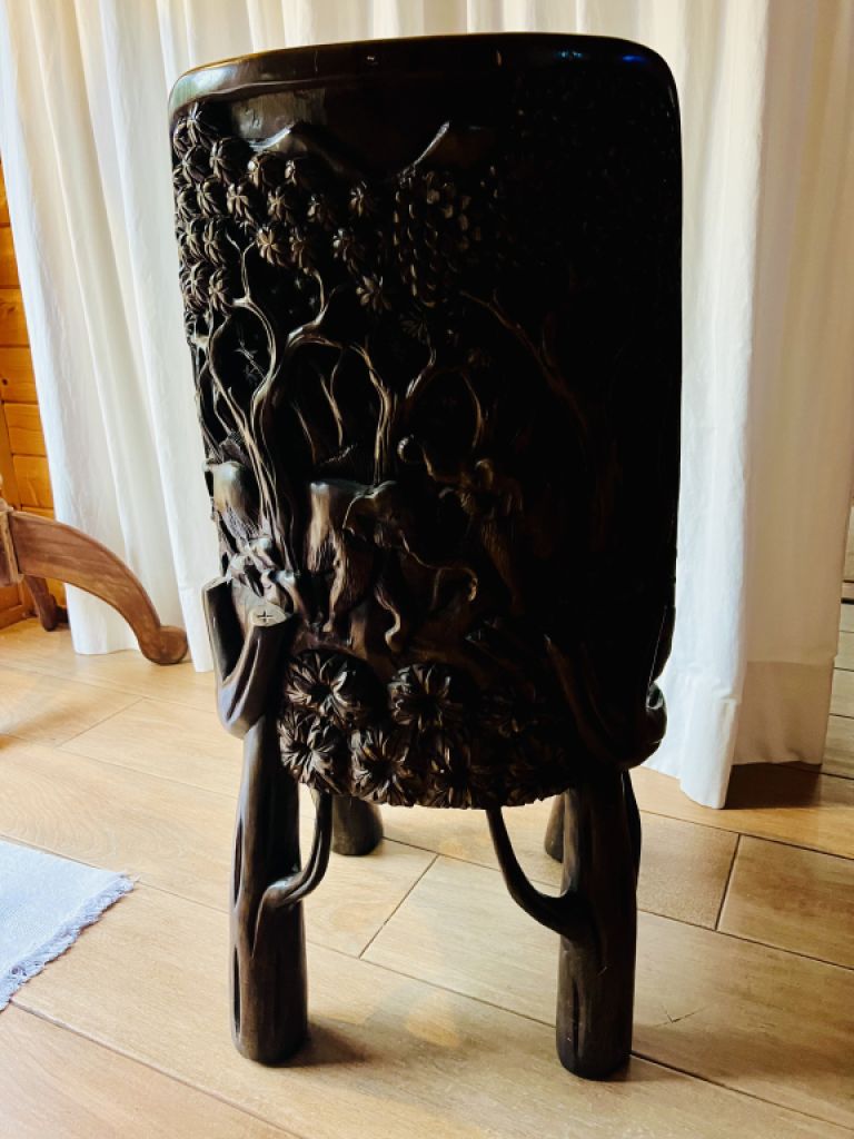 EXKLUSIV:   Massive Tropenholz Sitzgarnitur - 4 Stühle und 1 Tisch