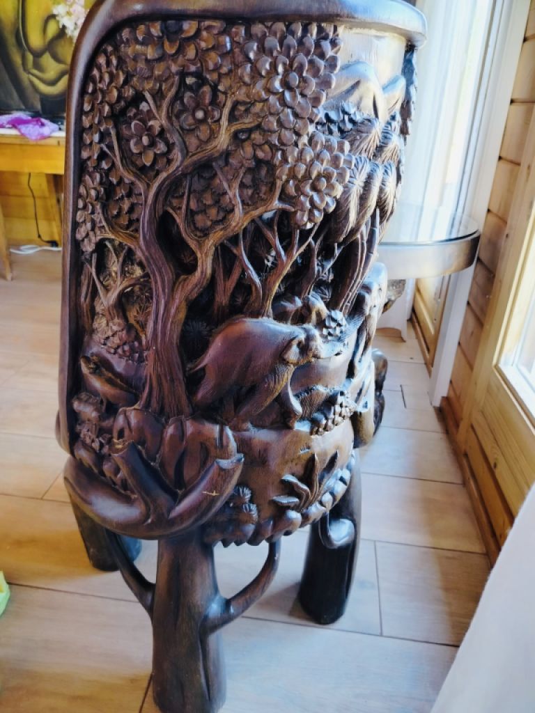 EXKLUSIV:   Massive Tropenholz Sitzgarnitur - 4 Stühle und 1 Tisch