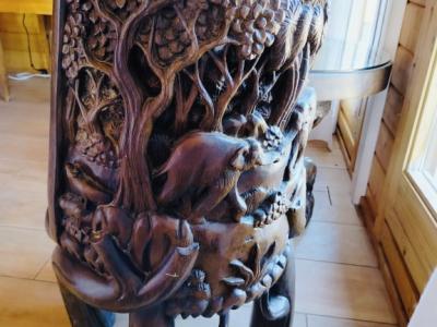 EXKLUSIV:   Massive Tropenholz Sitzgarnitur - 4 Stühle und 1 Tisch