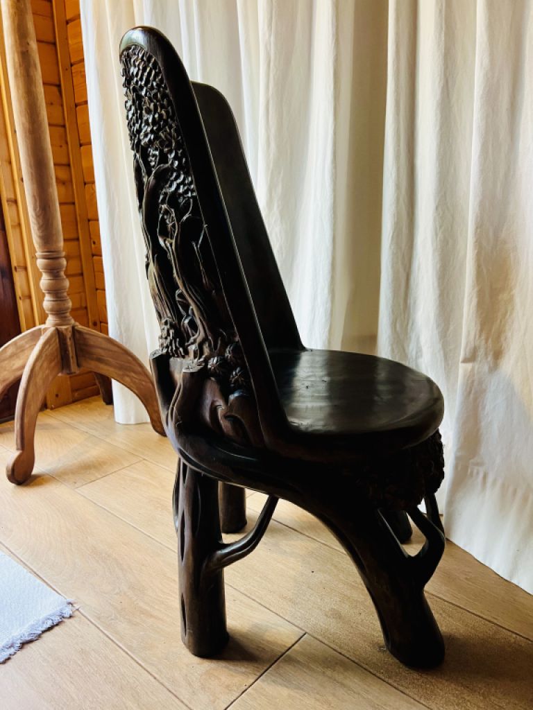 EXKLUSIV:   Massive Tropenholz Sitzgarnitur - 4 Stühle und 1 Tisch