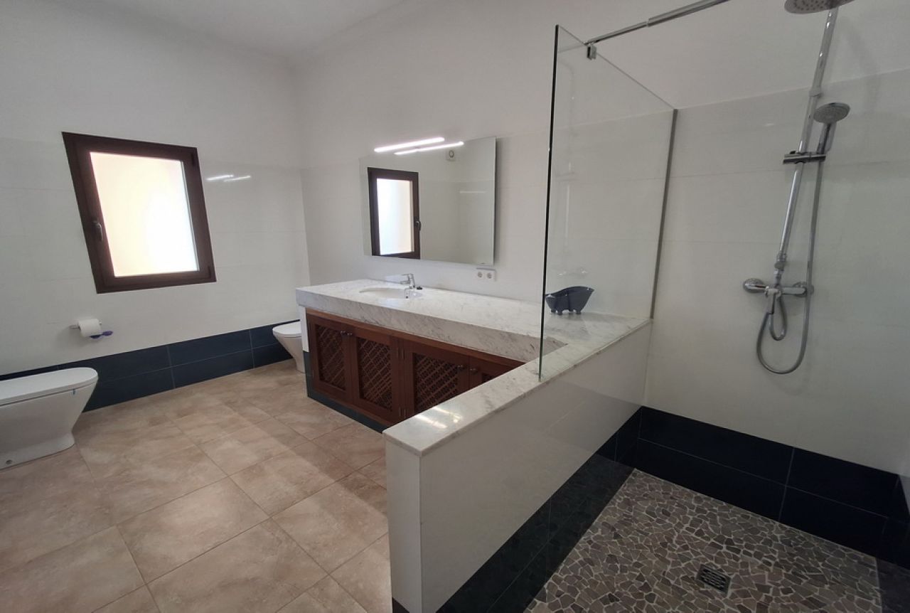 Exclusiva y elegante finca de 2 plantas con todos los extras cerca de Campos-Felanitx -- F 50