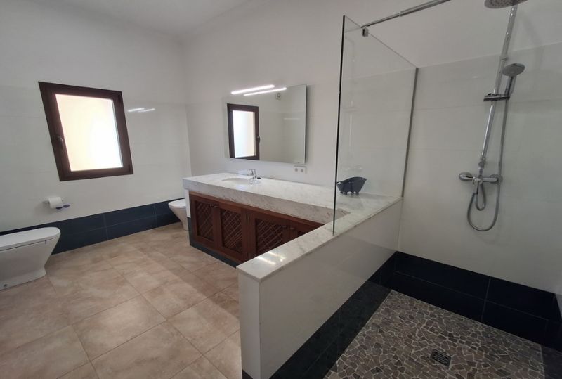 Exclusiva y elegante finca de 2 plantas con todos los extras cerca de Campos-Felanitx -- F 50