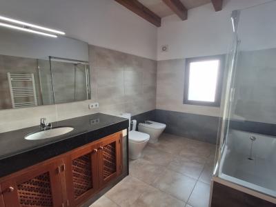 Exclusiva y elegante finca de 2 plantas con todos los extras cerca de Campos-Felanitx -- F 50