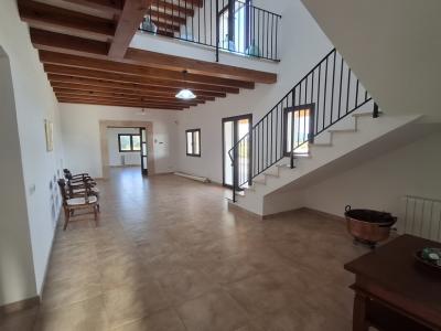 Exclusiva y elegante finca de 2 plantas con todos los extras cerca de Campos-Felanitx -- F 50
