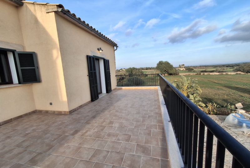 Exclusiva y elegante finca de 2 plantas con todos los extras cerca de Campos-Felanitx -- F 50