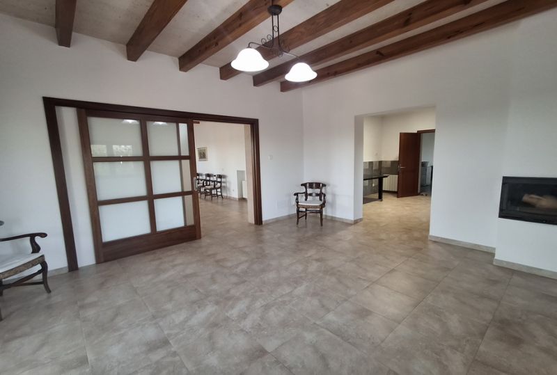 Exclusiva y elegante finca de 2 plantas con todos los extras cerca de Campos-Felanitx -- F 50