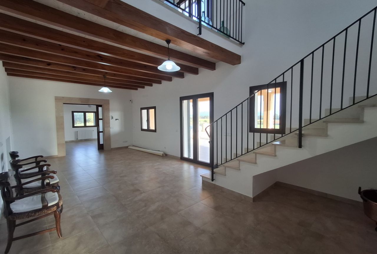 Exclusiva y elegante finca de 2 plantas con todos los extras cerca de Campos-Felanitx -- F 50