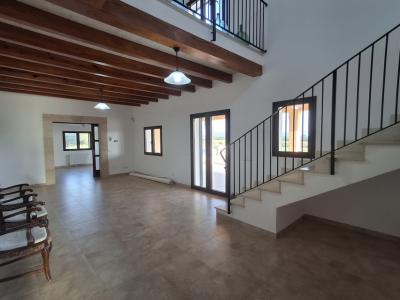 Exclusiva y elegante finca de 2 plantas con todos los extras cerca de Campos-Felanitx -- F 50