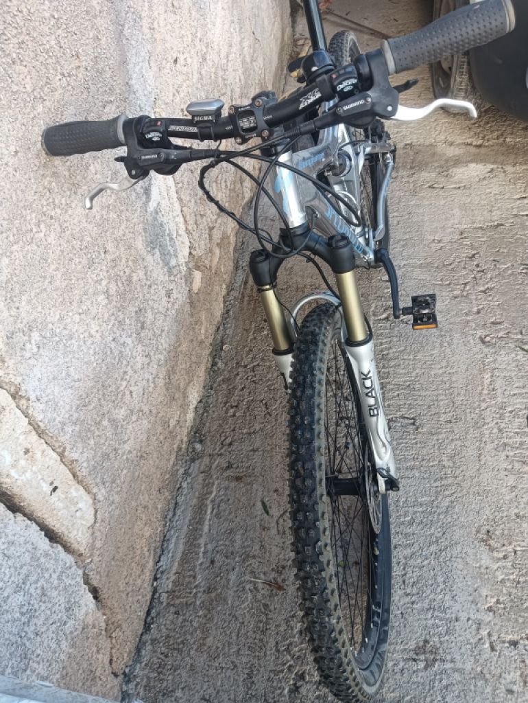 Bicicleta specialized stumpjumper m4
