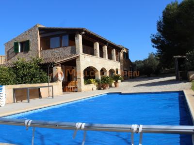 Se vende fantástica casa con apartamento de invitados entre Manacor y Alcudia