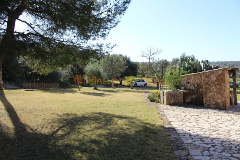 Se vende fantástica casa con apartamento de invitados entre Manacor y Alcudia