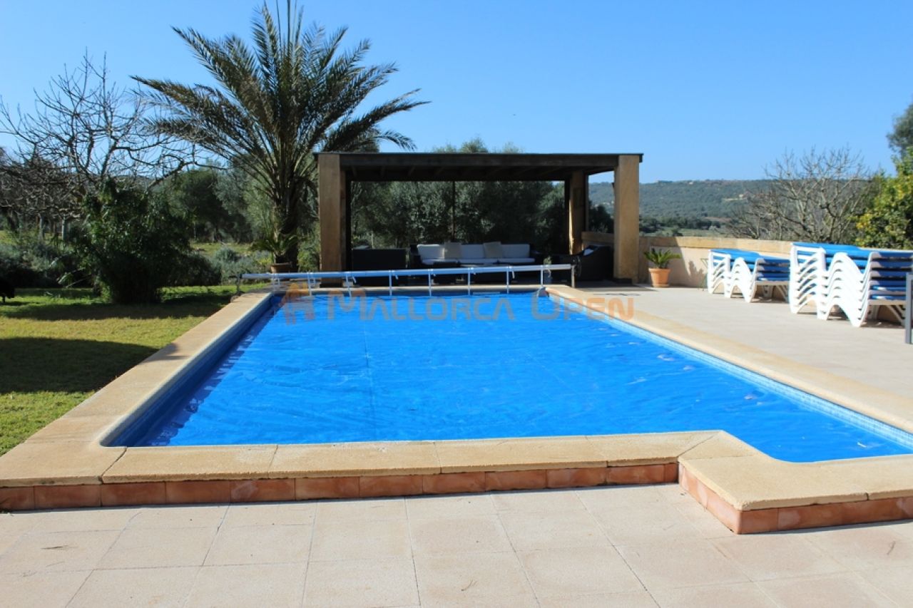 Se vende fantástica casa con apartamento de invitados entre Manacor y Alcudia