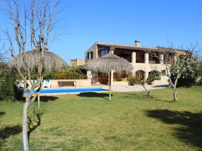 Se vende fantástica casa con apartamento de invitados entre Manacor y Alcudia