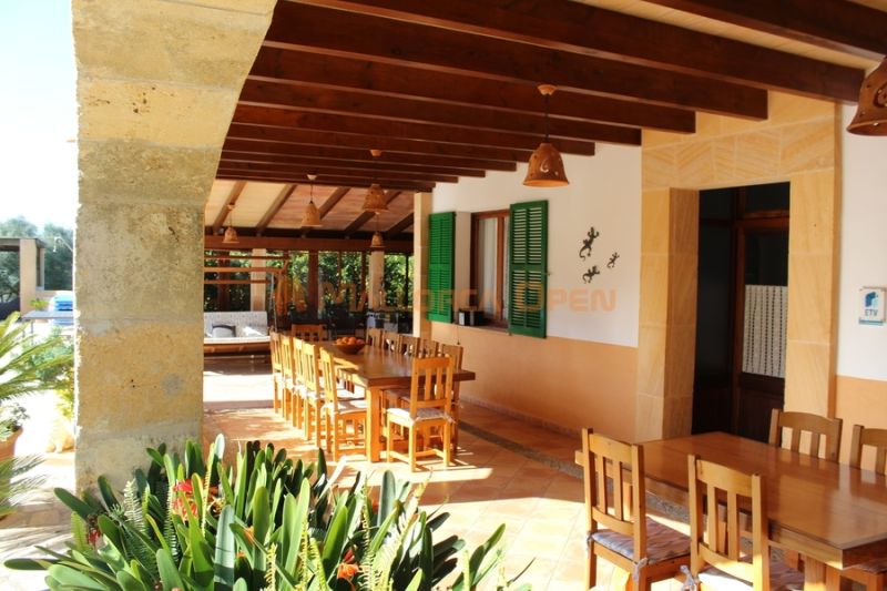 Se vende fantástica casa con apartamento de invitados entre Manacor y Alcudia