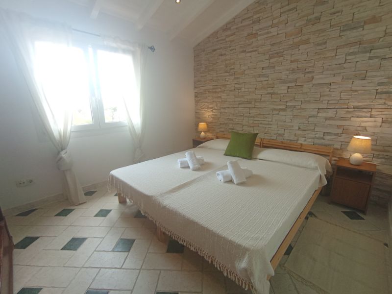 Ferien 2027: 2 Etagenchalet mit Pool, Terrassen, AC in ruhiger Lage von Cala LLombards -- CH 10 FZ