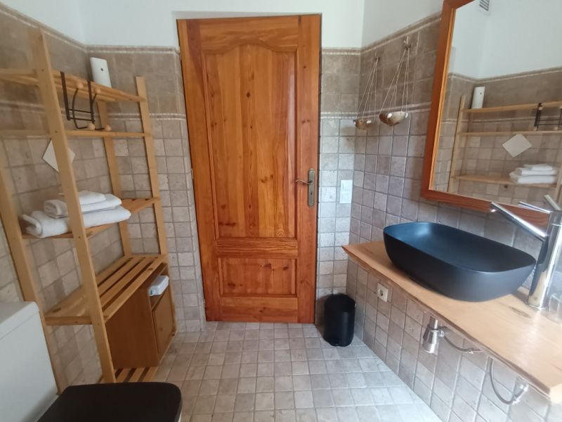 Ferien 2027: 2 Etagenchalet mit Pool, Terrassen, AC in ruhiger Lage von Cala LLombards -- CH 10 FZ