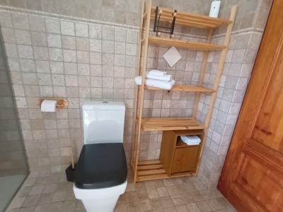 Ferien 2027: 2 Etagenchalet mit Pool, Terrassen, AC in ruhiger Lage von Cala LLombards -- CH 10 FZ