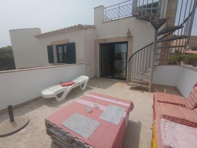 Ferien 2027: 2 Etagenchalet mit Pool, Terrassen, AC in ruhiger Lage von Cala LLombards -- CH 10 FZ