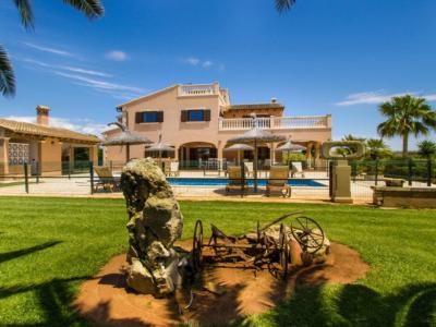FERIEN IM SÜDOSTEN: Grosse und elegante Finca mit allen Extras bei Ses Salines - Colonia - F 37 FZ