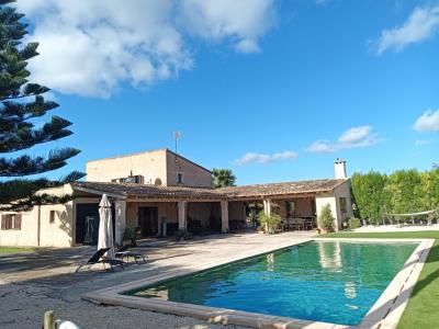Holiday: Beautiful finca with pool in a quiet location of Son LLorenc - North Mallorca --- F 03 FZ