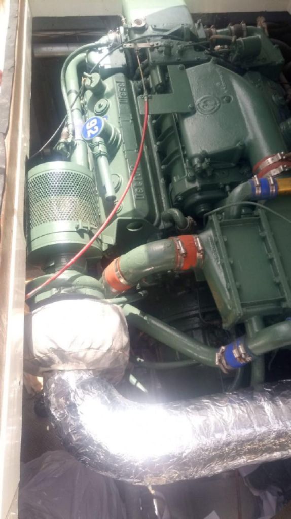 Ferretti Cherokee 50 open Motoryacht Offshoreboot  Boot  Liegeplatz übernahme möglich