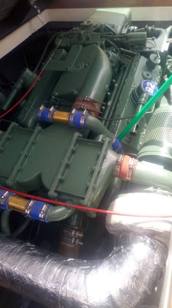 Ferretti Cherokee 50 open Motoryacht Offshoreboot  Boot  Liegeplatz übernahme möglich