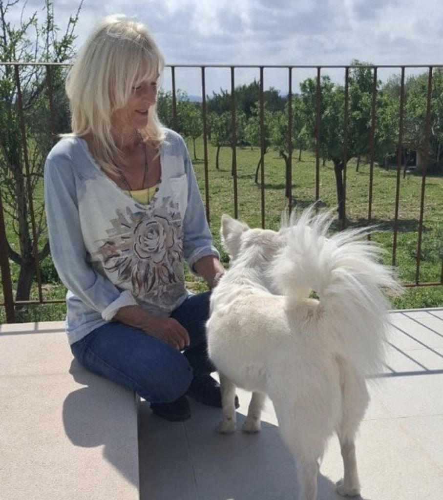 Se busca finca con calefacción para mujer tranquila y su querida perrita pequeña, en zona silenciosa