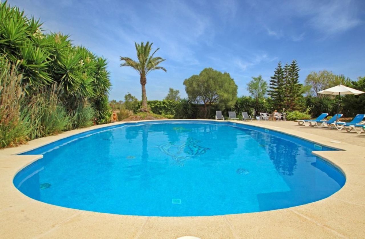 Alquiler de Finca y Apartamento Vacacional