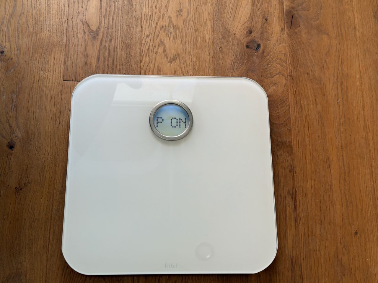 FitBit Aria white – intelligent personal scale with WiFi