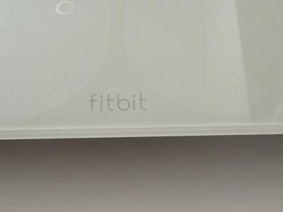 FitBit Aria white – intelligent personal scale with WiFi