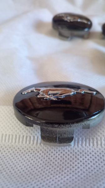 Tapas centrales originales Ford Mustang Roush Shelby Cobra 4