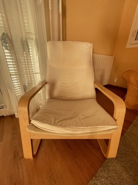 Silla cantilever IKEA