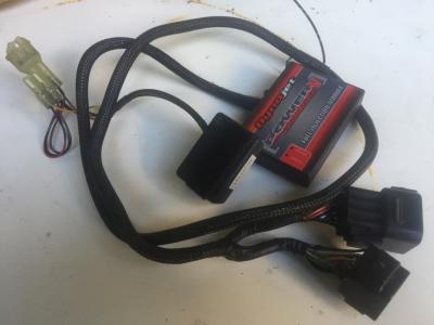 Para Yamaha FZ8 Escape Completo Akrapovic con colectores y Cetralita Dynojet Power