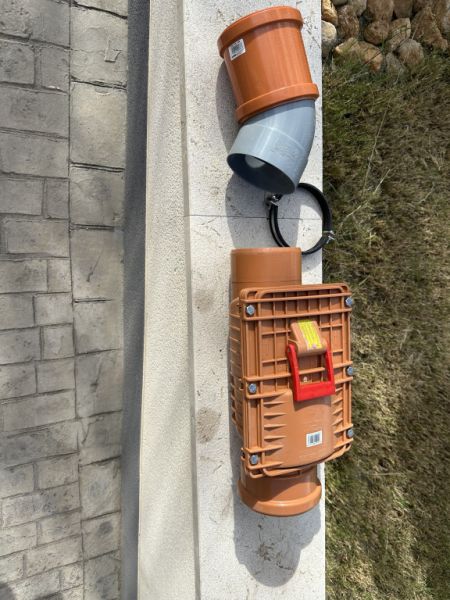 Funke Rückstauverschluss !!