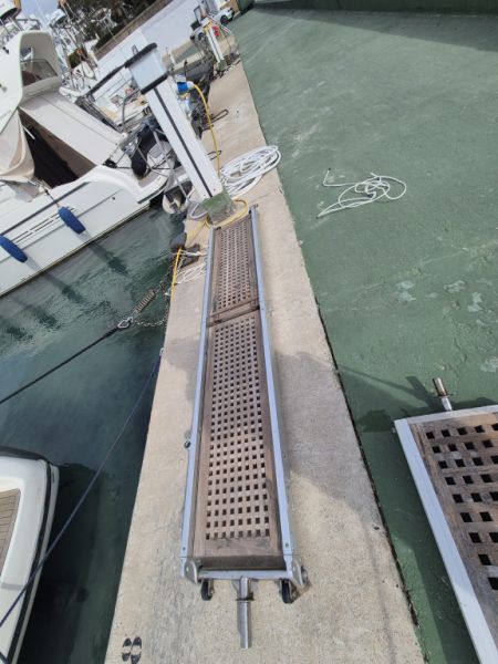 Pasarela con rejilla de teca 2 metros, plegable