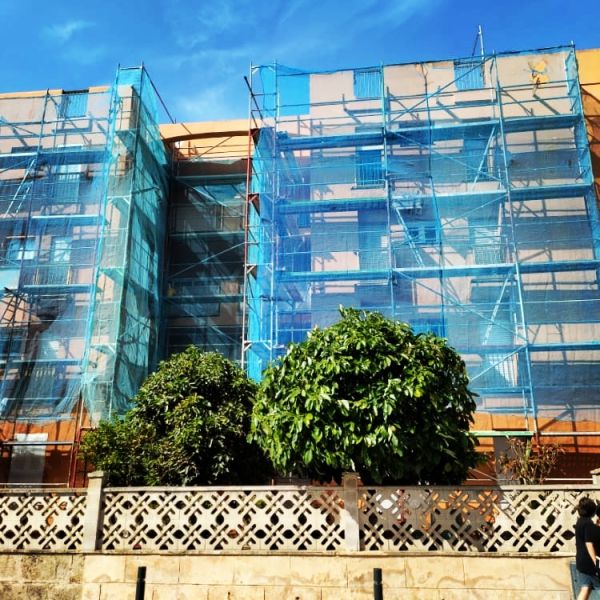 Andamios en alquiler con montaje