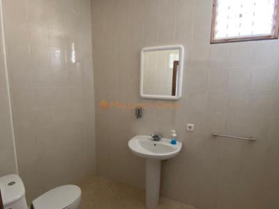 Local comercial en esquina – Avenida del Torrent, Manacor