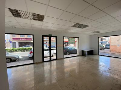 Local comercial en esquina – Avenida del Torrent, Manacor
