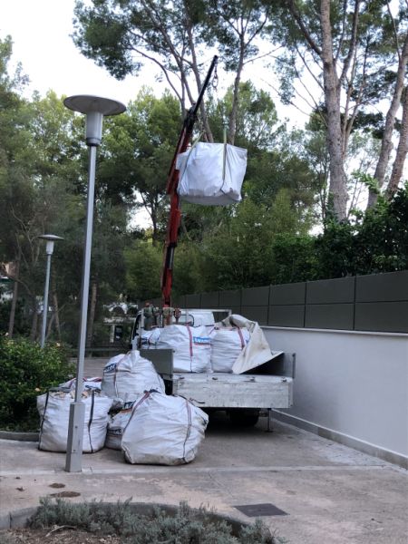 Gift debris good for filling