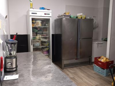 Commercial premises for food