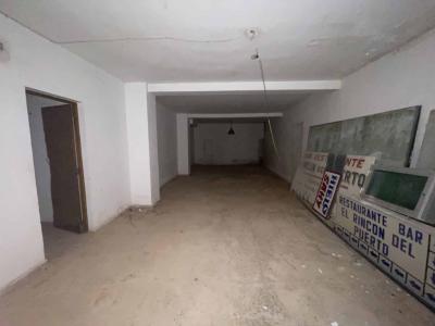 Local en venta en paseo d'es Port.