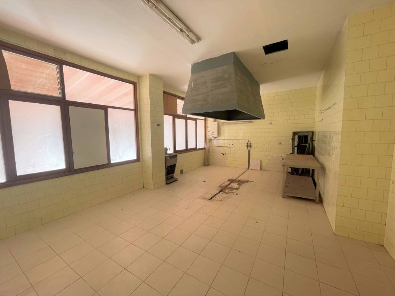 Local en venta en paseo d'es Port.